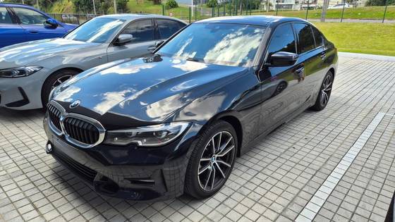 BMW 320i 2.0 16V TURBO GASOLINA SPORT GP AUTOMÁTICO